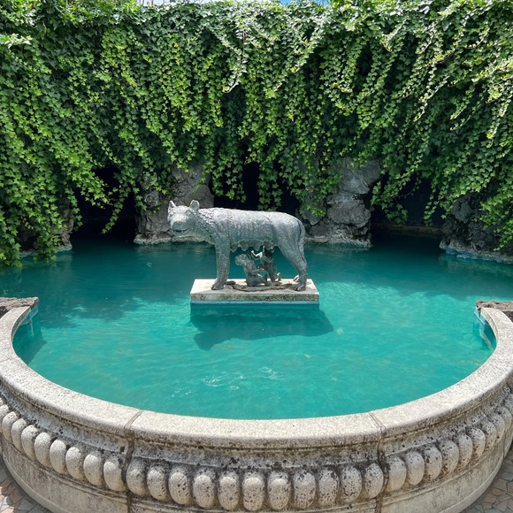 Meet your Posher, Lisa.  Hi everyone!! I hope u like my closet!! - Picture 7 of 16